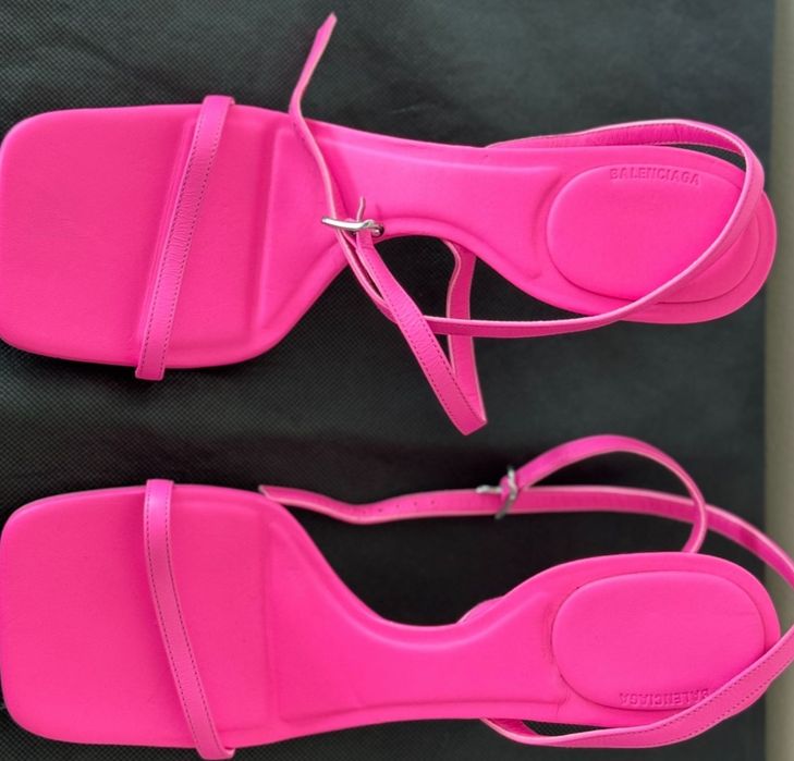 Balenciaga new pink heels sandals size 38