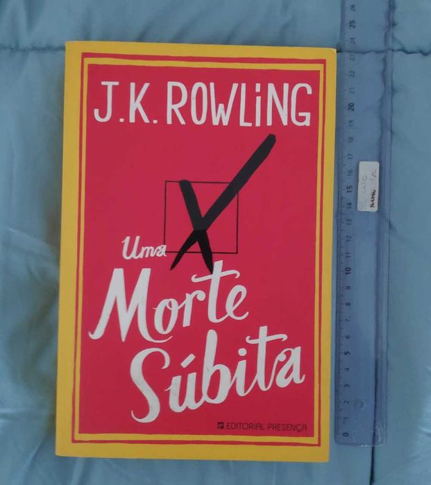 Livro JKRowling - Uma morte subita