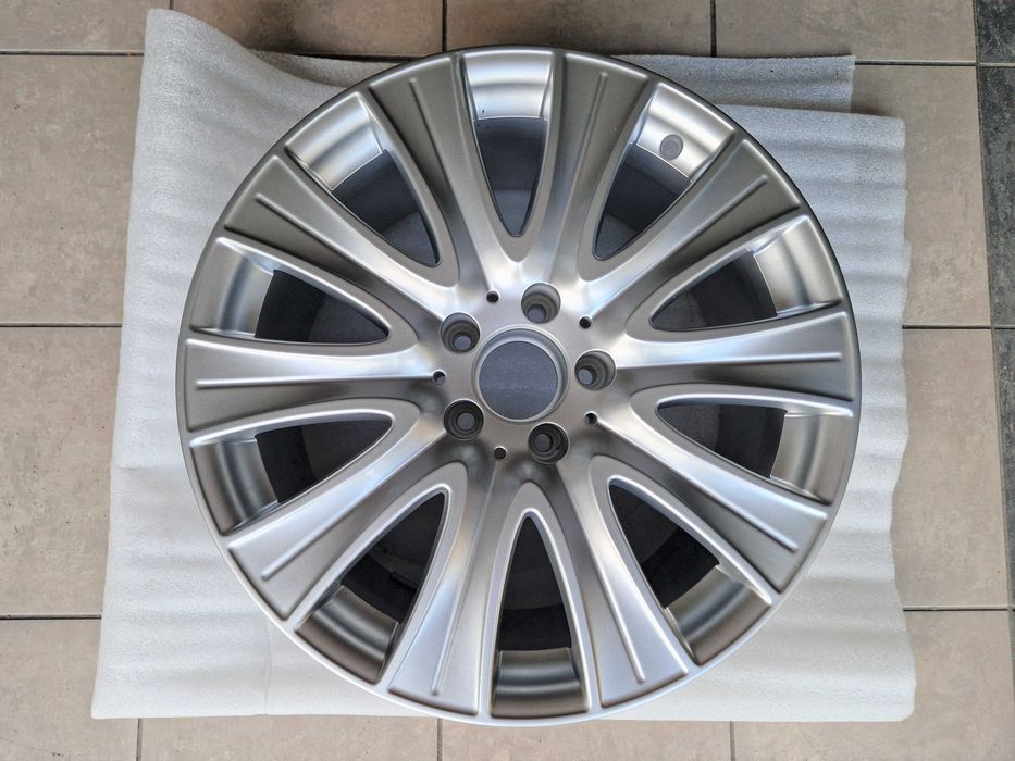 1x Alufelga 18 Mercedes 8,5j et35,3 A222.4013.200 W222 S klasa Nowa !