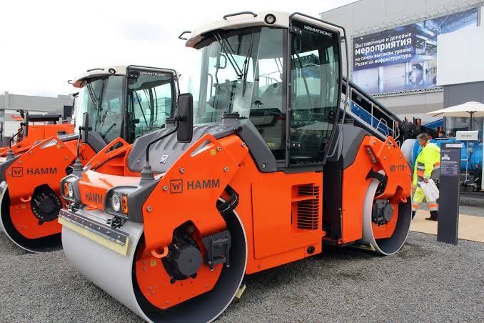 Аренда  полноповоротный экскаватор JCB автогрейдер  грейдер, каток,