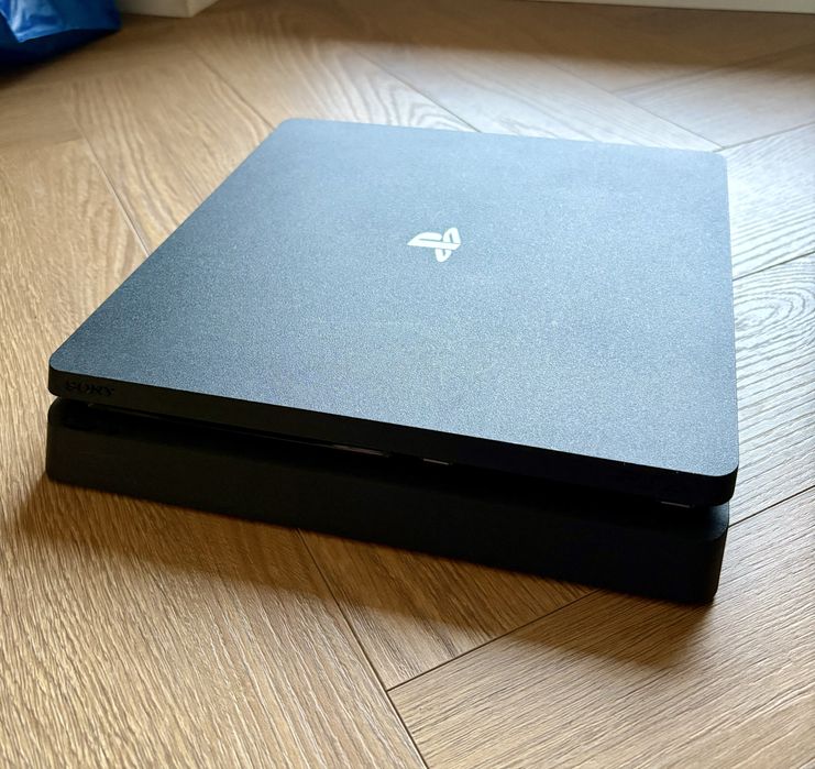 Konsola PS4 playstation 4 500GB - po konserwacji!