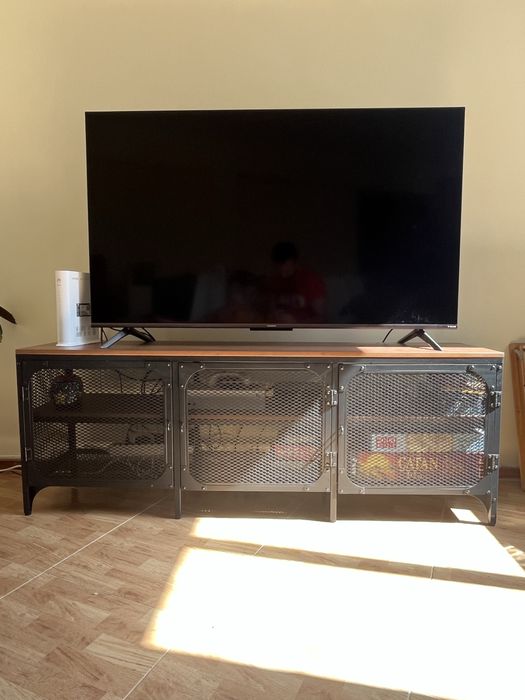 Móvel TV IKEA FJÄLLBO como novo – estilo industrial
