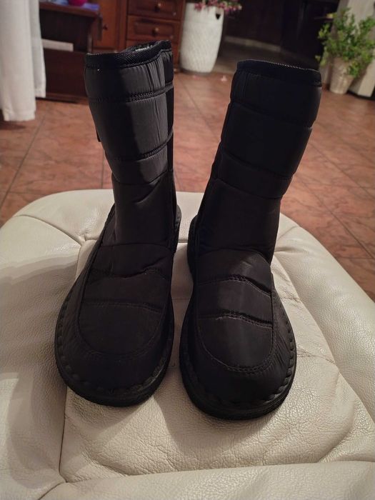 Nowe czarne kozaki, śniegowce 36