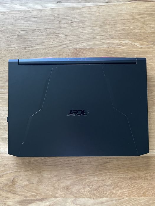 Acer Nitro 5 | RTX 3060 6 GB | i5-11400H | 32 GB RAM | 1,36 TB SSD | 144 Hz