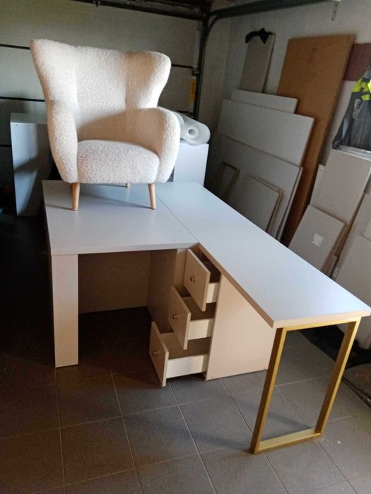 Biurko do manicure nowe na wymiar!