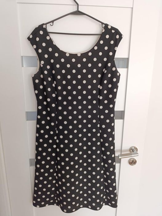 Sukienka w kropki
