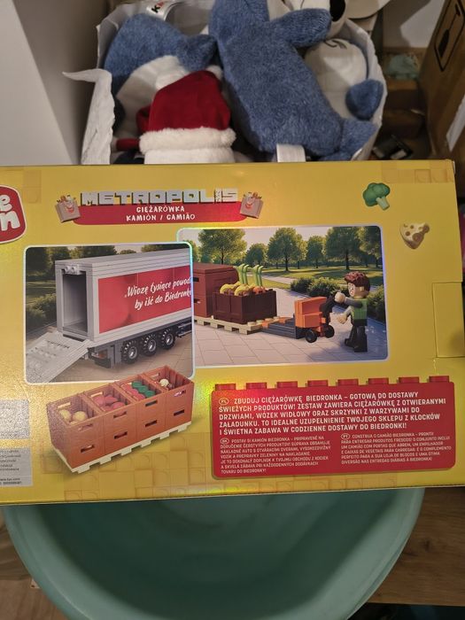 Klocki elefun metropolis sklep ciężarówka Biedronka