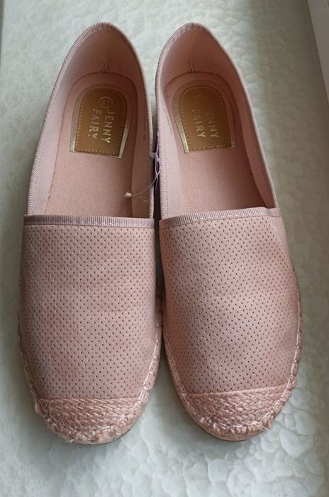 Nowe espadryle w rozmiarze 41