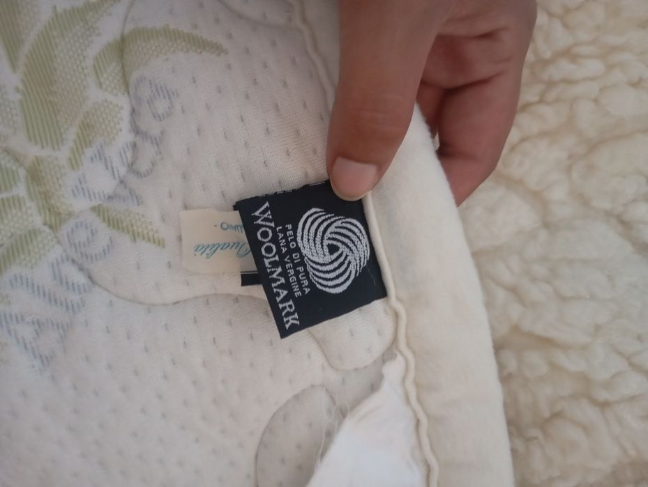Sobrecolchão Casal Reversível Lã Merino Woolmark & Aloe Vera (Pouco Usado)