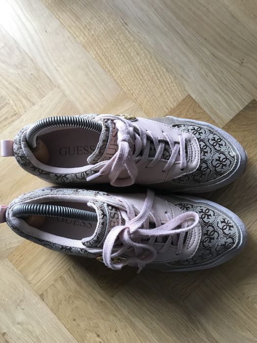 Buty sportowe guess