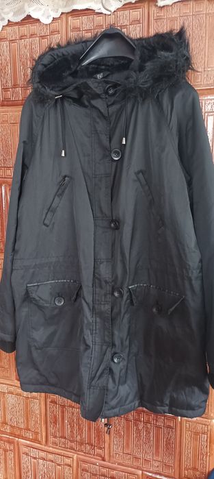 Kurtka wiosenna F&F czarna rozmiar 20 płaszczyk