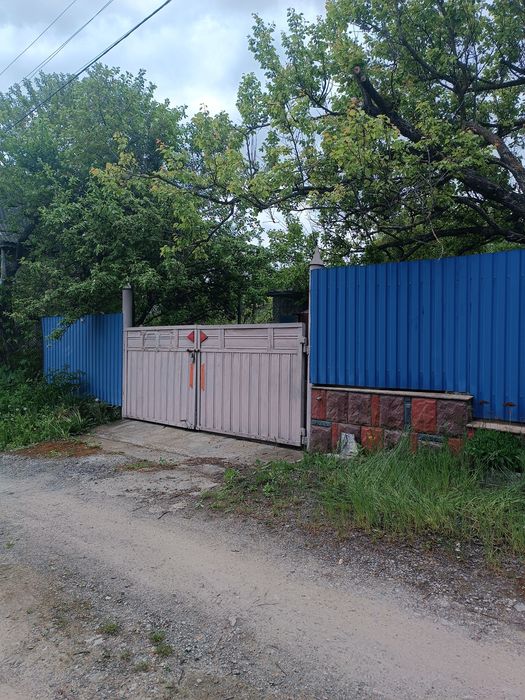 Продаж  дачі з ділянкою