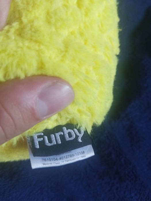 Furby maskotka żółty Furby