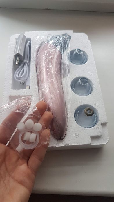 Вакуумний очищувач пор. XN-8030 Від чорних цяток