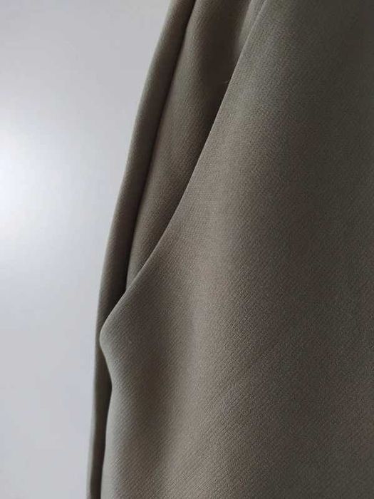 Spodnie khaki 40 L szerokie nogawki