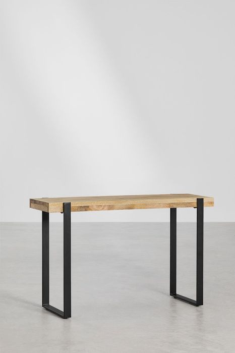 Hall de Entrada Wood and Iron