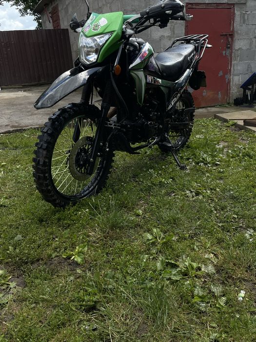 SP200D-5B продам можливий обмін з моєю доплатою також є торг