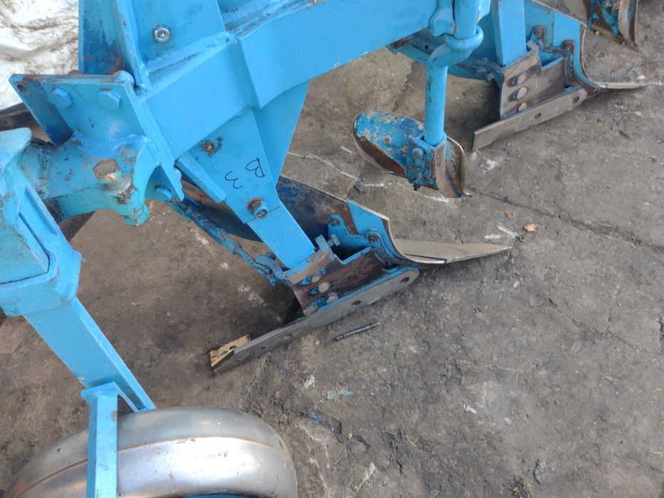 Оборотний плуг Lemken opal 120 2+1
