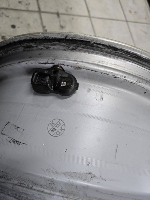 Alufelgi felgi aluminiowe oe toyota rav 4 5x114,3 et 45 7,5jx18"