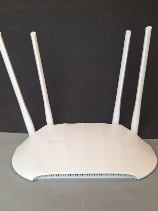 TP-Link TL-WA1201 AC1200 – Praticamente novo – Completo