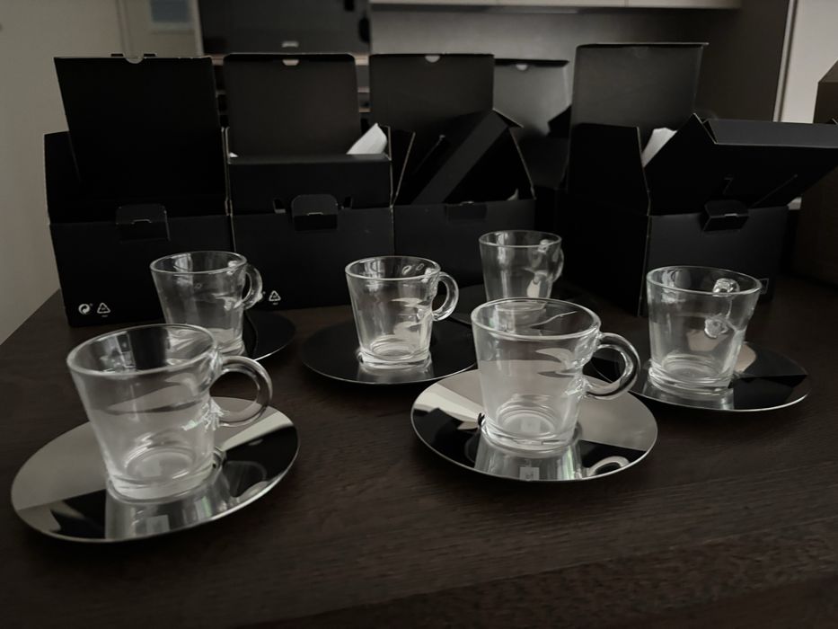 6 chávenas e pires da colecção VIEW da Nespresso