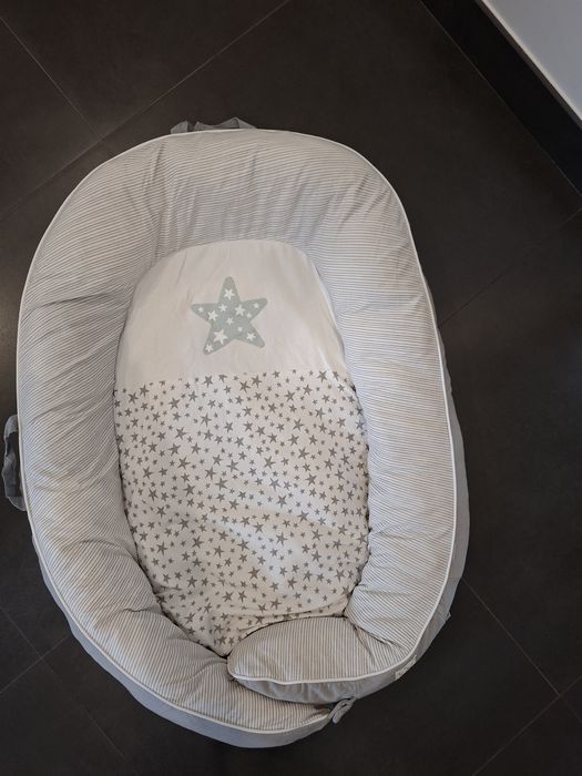 Ninho bebé JANÉ (pouco usado)