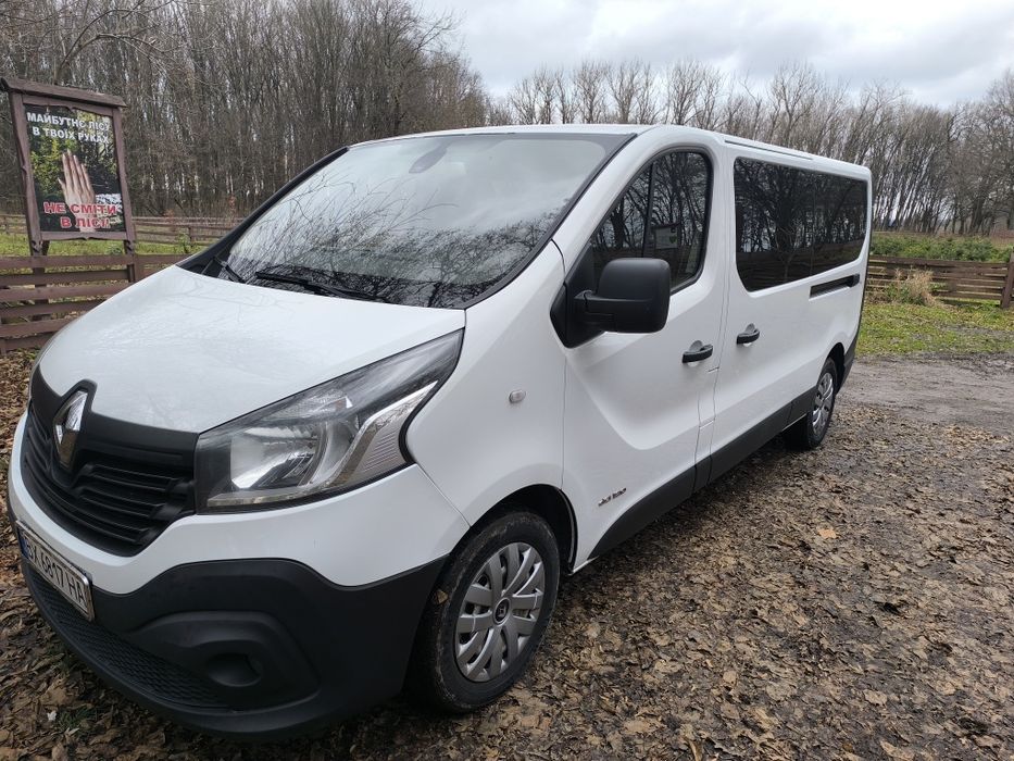 Renault Trafik пасажир