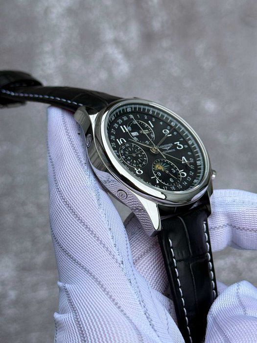 Швейцарские механические часы Longines Collection Moonphases