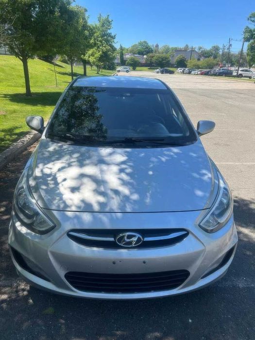 Hyundai Accent Sport      2015