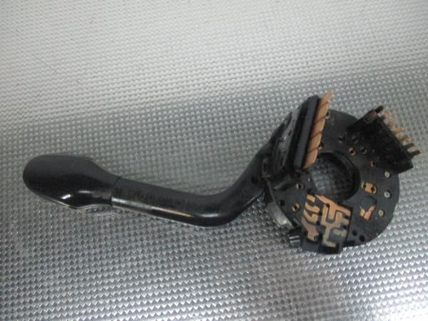 Conjunto / manetes de luzes e limpa vidros VOLKSWAGEN Polo (6N)