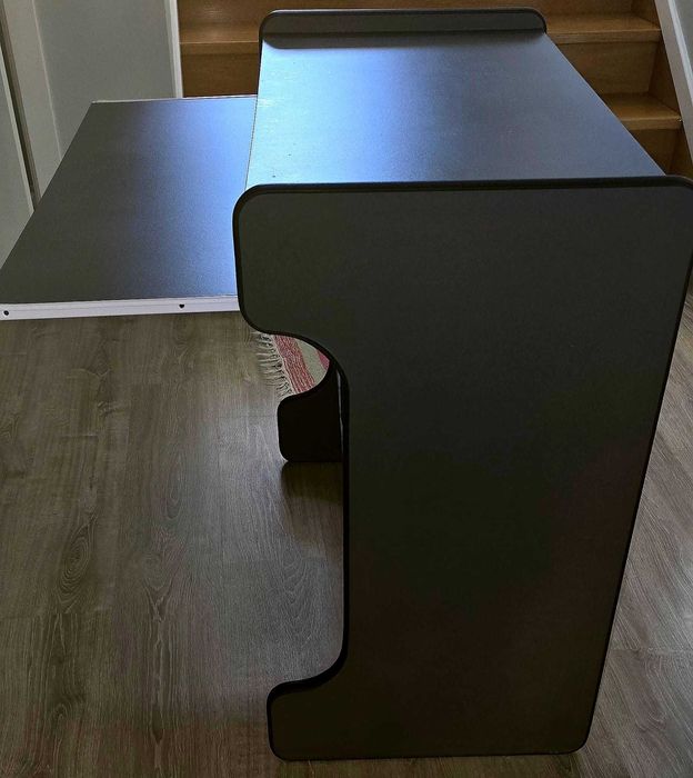 Secretária muito prática!