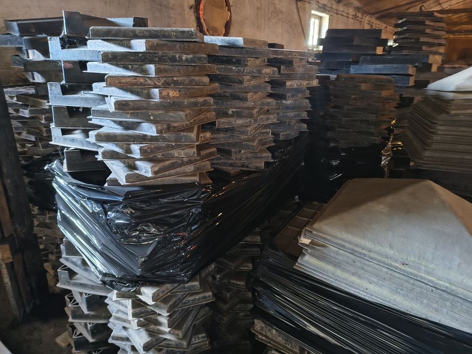 Formy plastikowe do płytek betonowych