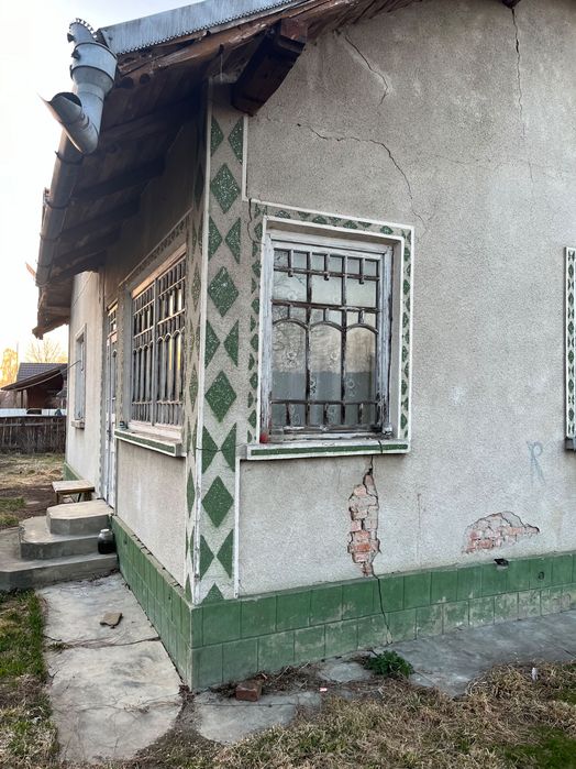 Продам хату воскресинці