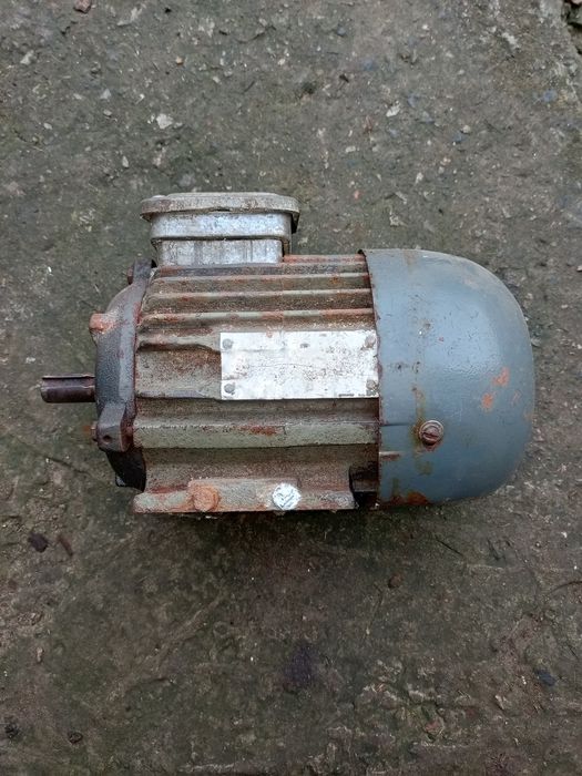 Електро двигун 0,75квт1500 обр.