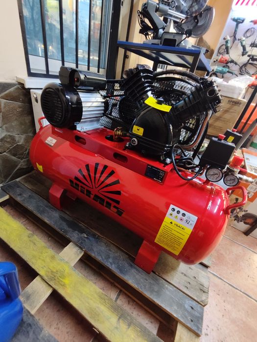 Компрессор воздушный Vitals GK100.j65v2-8a/100Литр/НОВЫЙ/Уценка/Фото