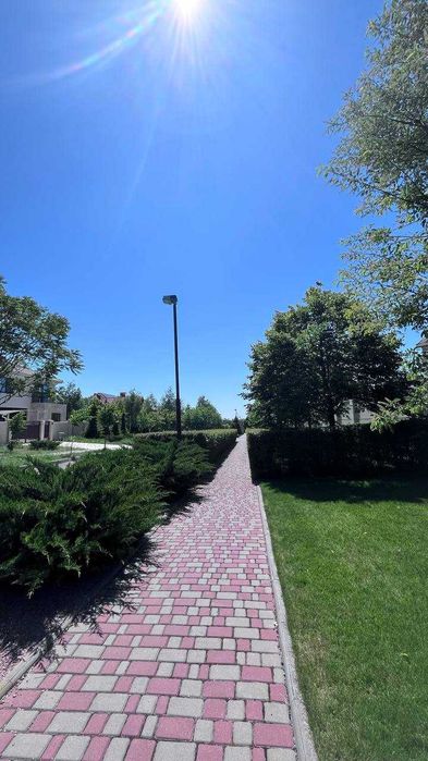 Продам участок в Совиньоне