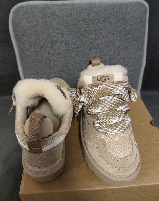 UGG Lowmel Sand 37