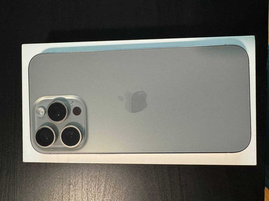 iPhone 15 Pro Max 256Gb