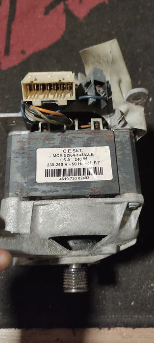 Części pralki Whirlpool AWE 8525 -(silnik,sprężyny,gumy).