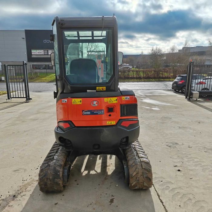 Kubota U27-4 2024