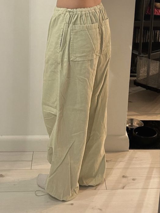 Spodnie parachute stradivarius