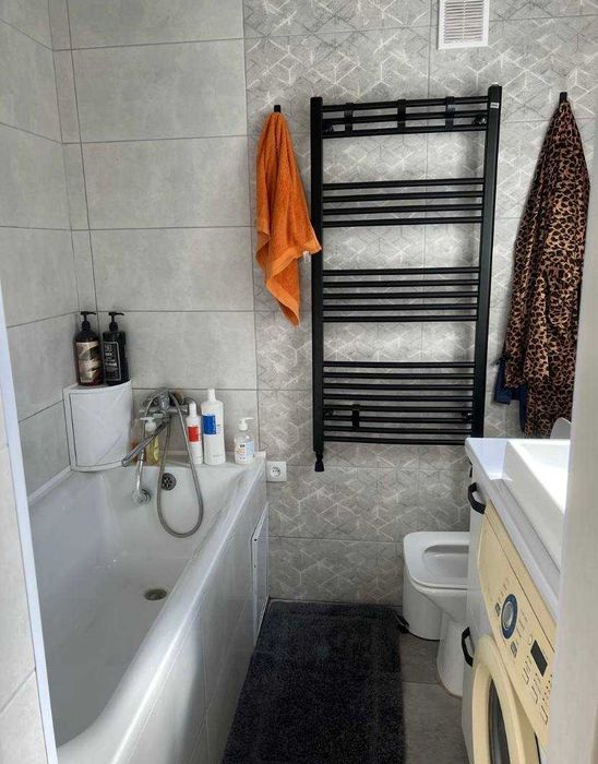 Продається чудова частина будинку