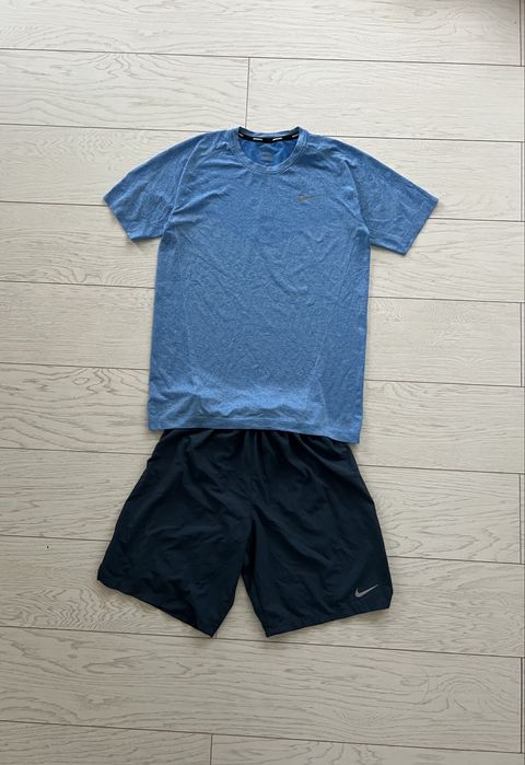 Спортивний костюм Nike Pro