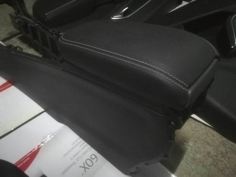 Tampos Mercedes A-Apoios braço-pele originais