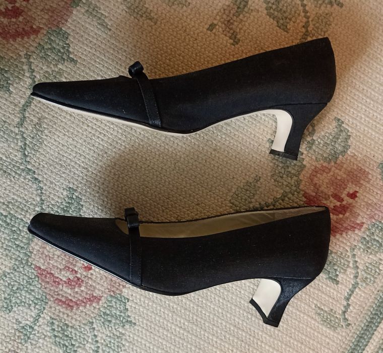 Sapatos cerimónia pretos 39