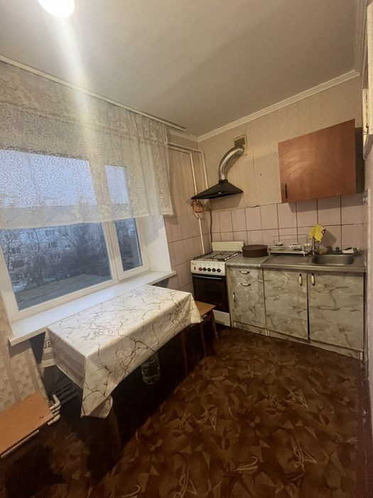 ТЕРМІНОВО! продам квартиру! Сертифікат