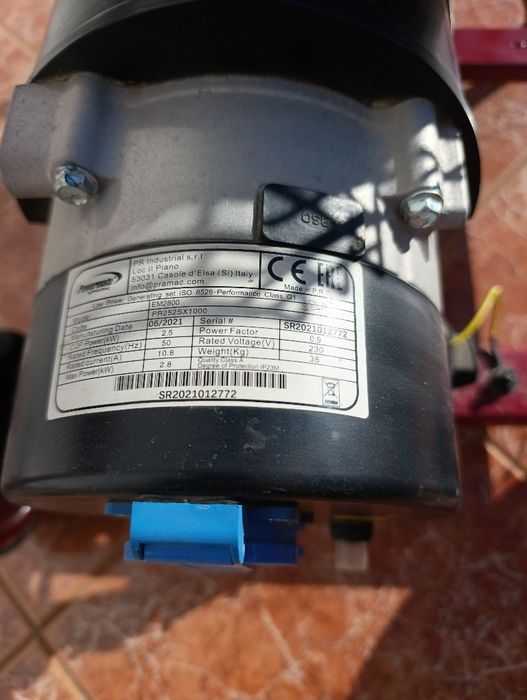 Gerador Powermate by Pramac EM2800 AVR – Semi-novo
