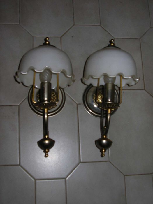 Apliques em Latão e Vidro e Plafonnier