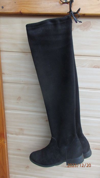 Buty damskie wysokie firmy Ryłko rozmiar 38.