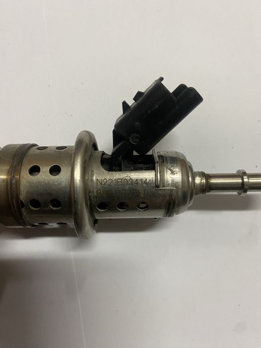 Amortyzatory peugeot T9 308 GT przód